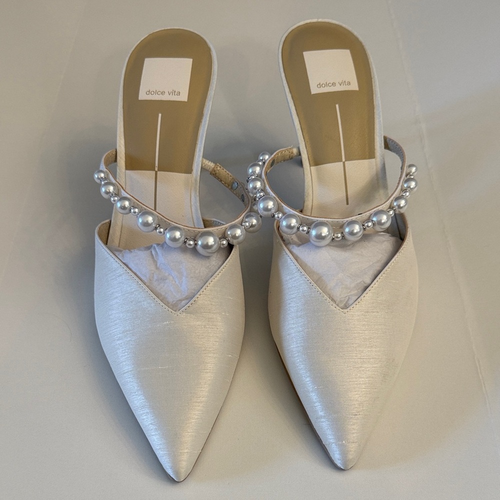 Dolce Vita Kanika Pearl Heels Vanilla Silk